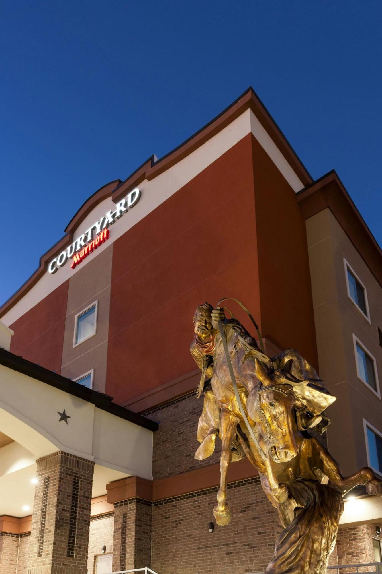 Courtyard By Marriott Fort Worth Historic Stockyards Экстерьер фото